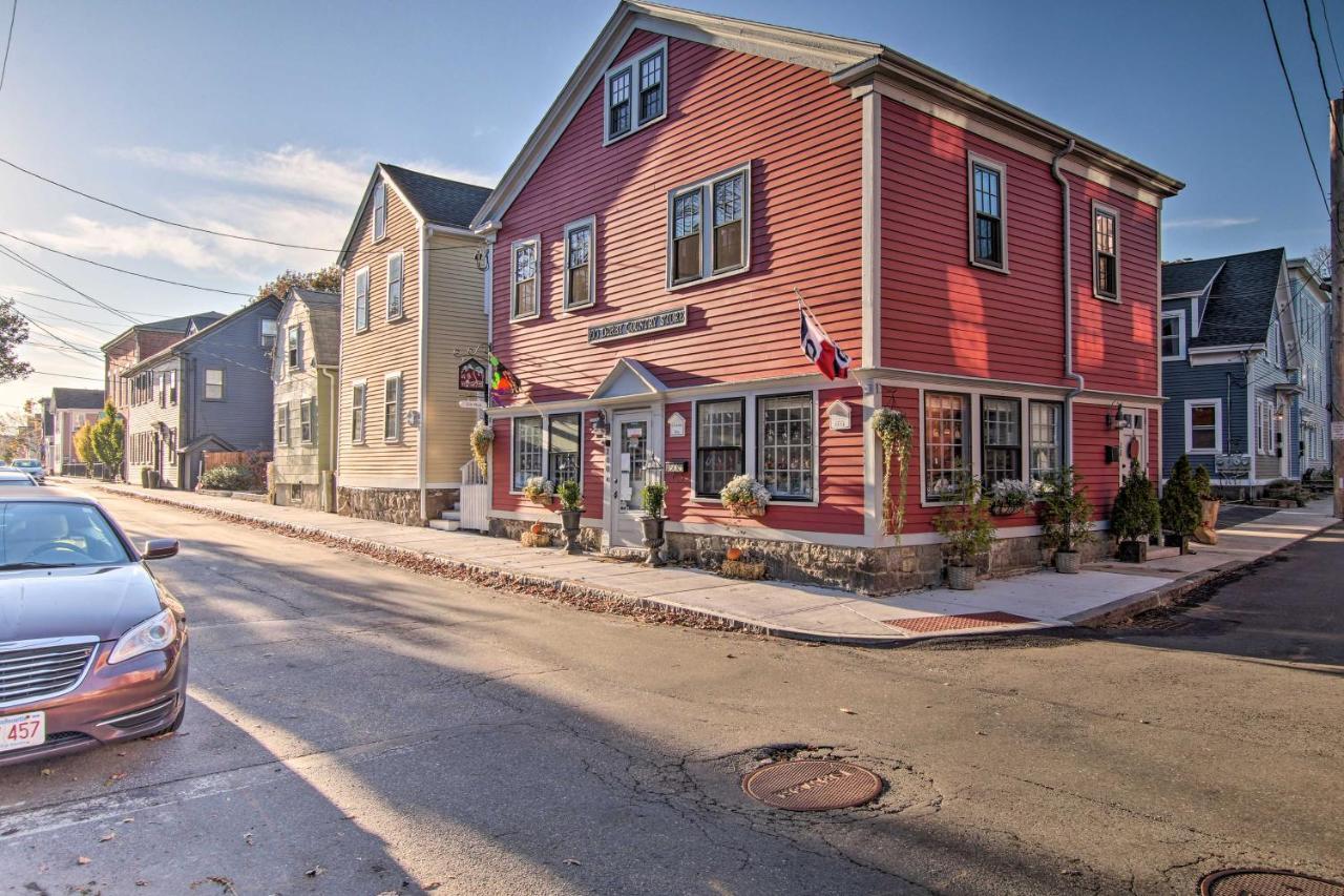 Inviting Near Waterfront And Museums *